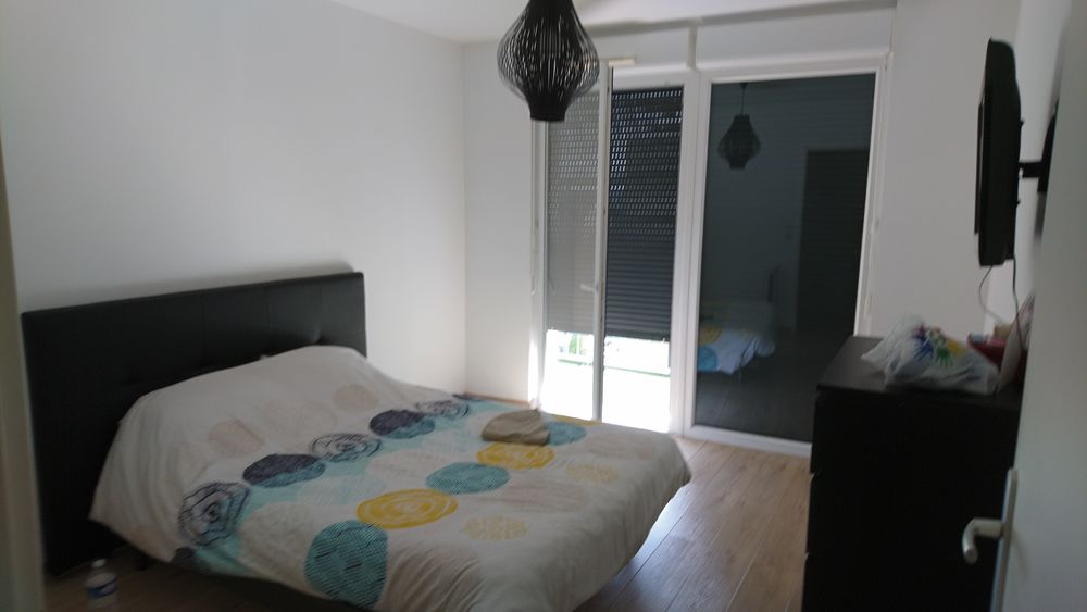 Location Appartement Appartement 2 pièces de 52 m² + balcon 11m² + parking Mantes-la-jolie