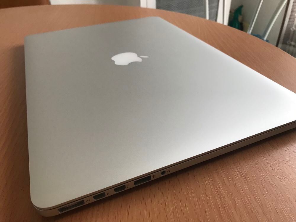 MacBook Pro Retina 15" 2,6ghz i7 / 1To SSD / 16Go Matériel informatique