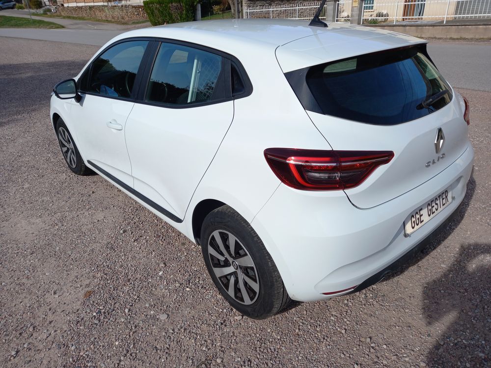 Clio V TCE 90 SOCIETE 2 PLACES SEULEMENT 43439 KMS 2024 occasion 88220 Urim&eacute;nil