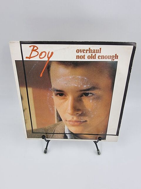 Vinyle 45 tours Boy : Overhaul not Old Enough avec fourreau  6 Vulbens (74)