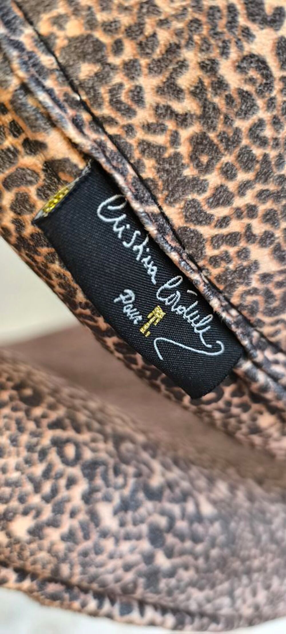 Belle Chaise collector Cristina Cordula pour Tati en bel &eacute;ta Meubles