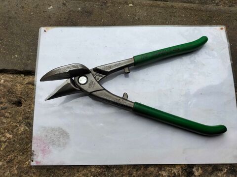 cisaille bessey neuve 40 Le Mont-Saint-Michel (50)