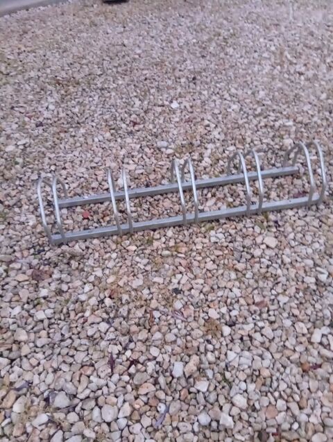 Range velo 20 Ayzieu (32)