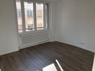  Appartement � louer 4 pi�ces 100 m�