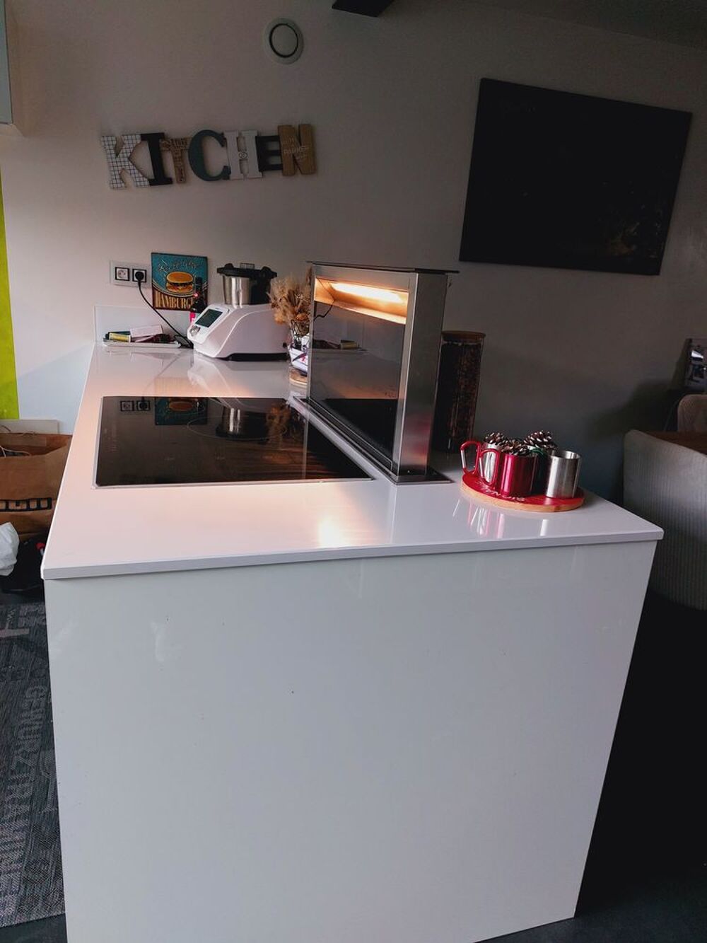 Hotte SMEG plan de travail escamotable Electroménager