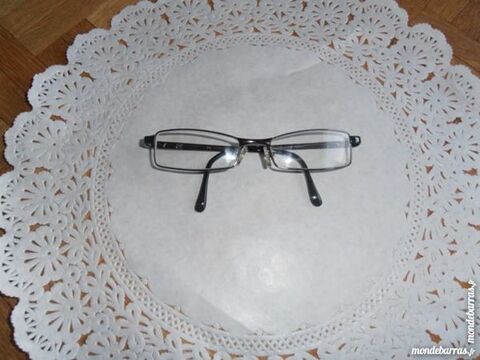 Monture de lunettes 12 (27) 10 Tours (37)