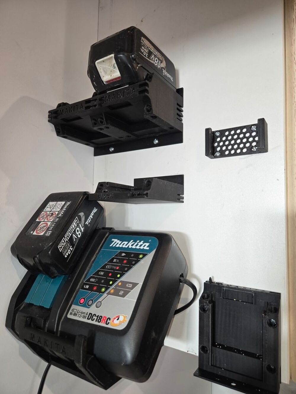 Support Batterie et autre pour Makita Bricolage