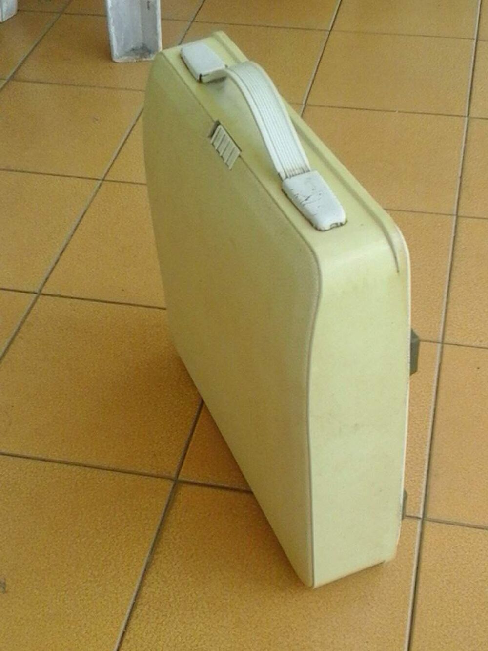 Machine &agrave; &eacute;crire HERMES mod&egrave;le BABY 