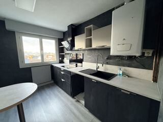  Appartement � louer 4 pi�ces 84 m�