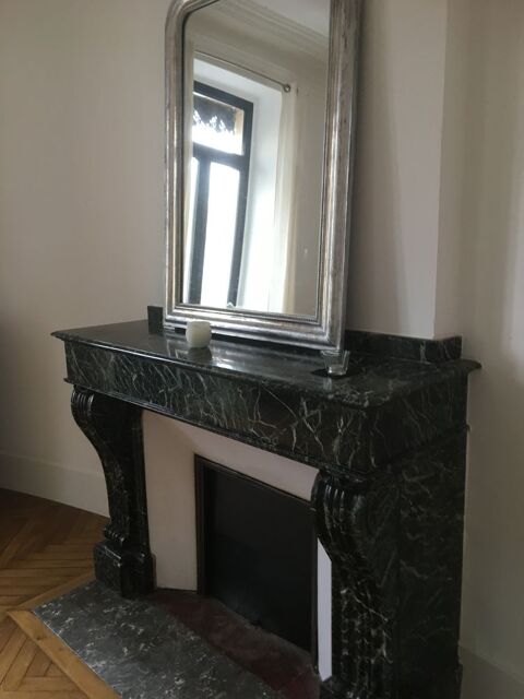  Appartement � louer 5 pi�ces 204 m�