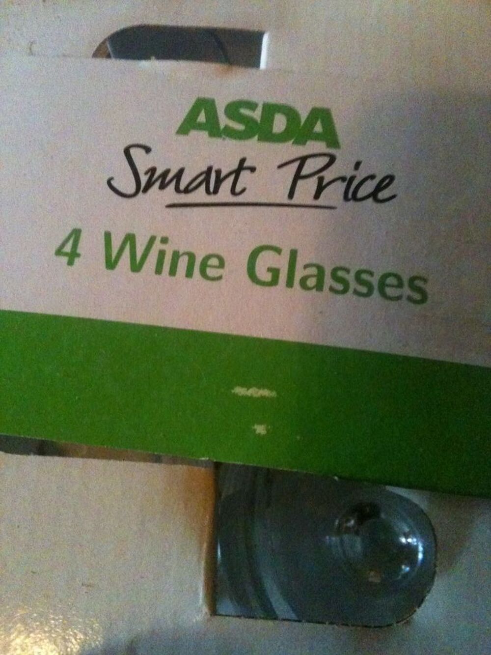 3 Packs 4 verres &agrave; pied pour le vin Asda achet&eacute;s Angleterre Cuisine