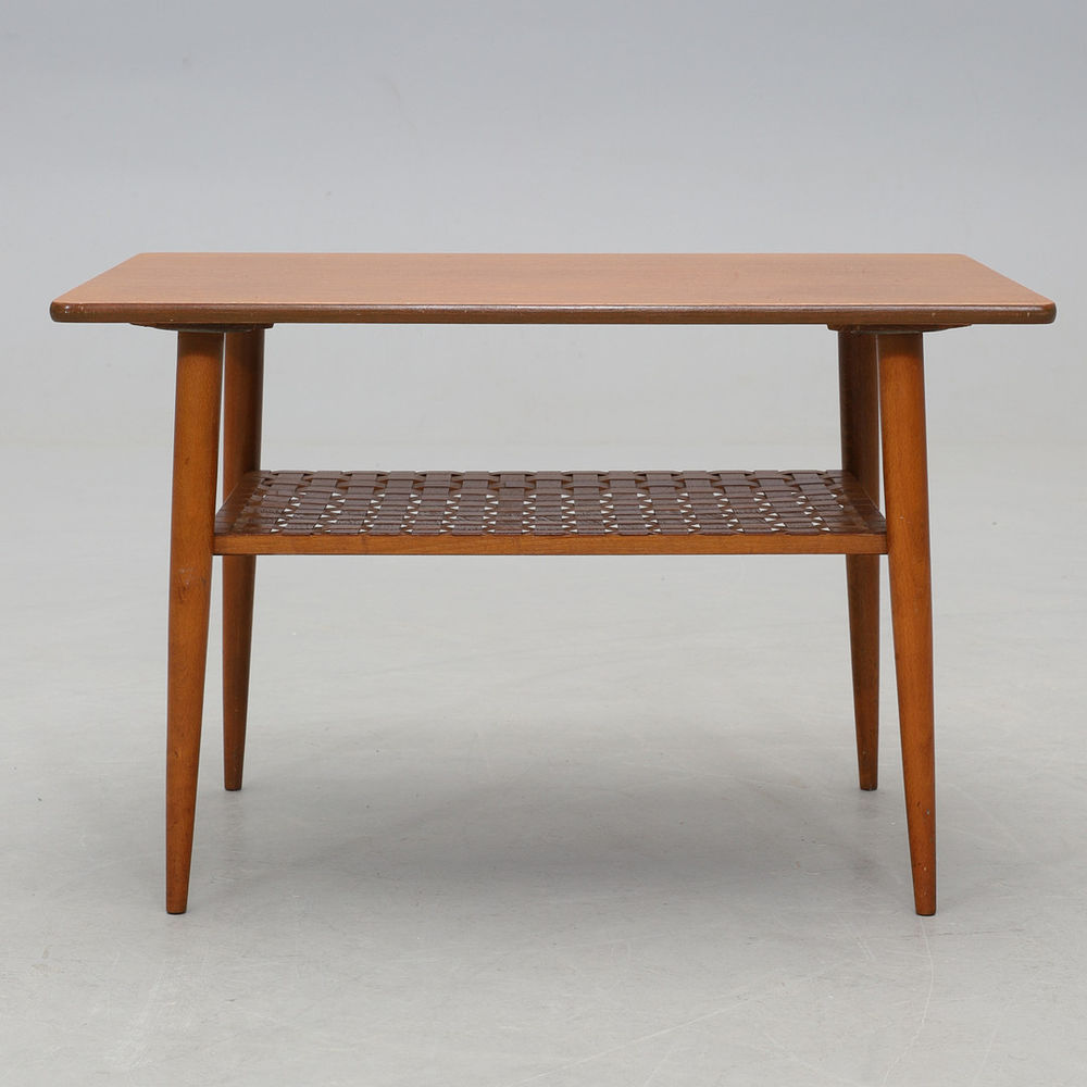 Table basse vintage Scandinave en teck avec &eacute;tag&egrave;re tress&eacute;e Meubles