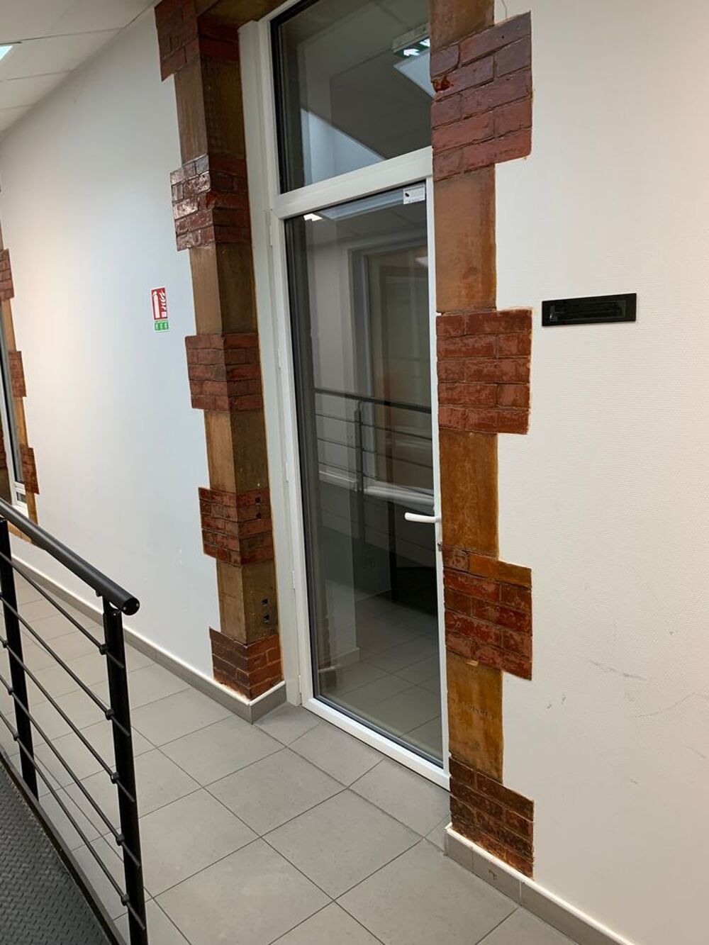   Local Professionnel 33.50 M2 - Centre ville 