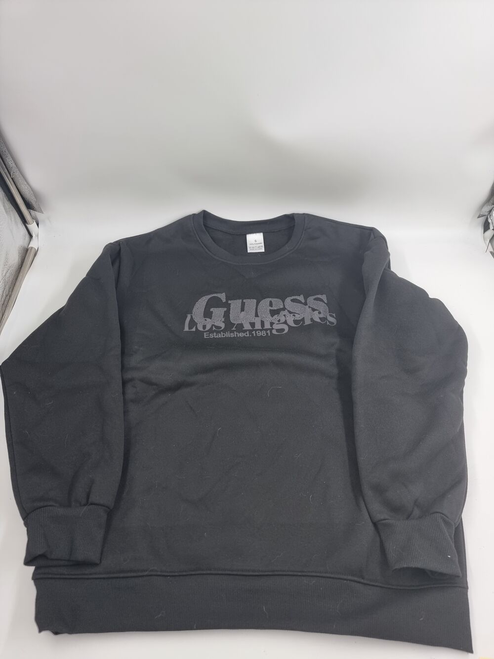 Sweat pull Guess noir taille S Vêtements