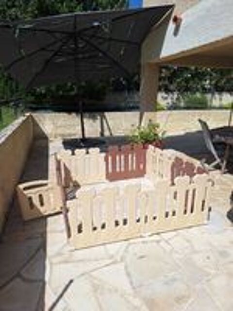   PARC A CHIOTS 