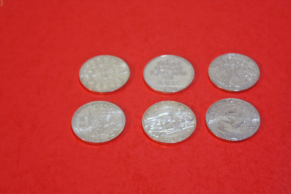 Lot pi&egrave;ces argent de 100F.
