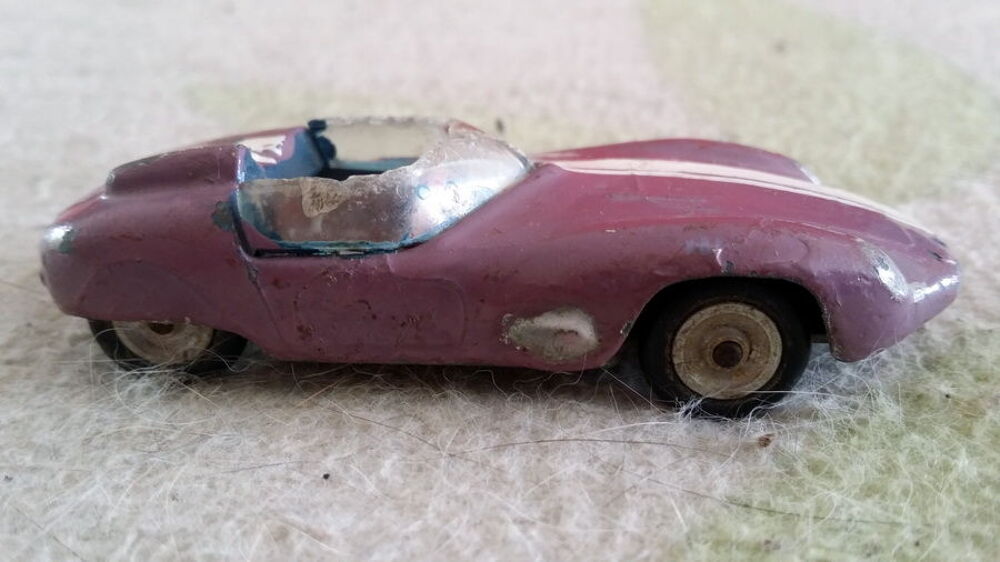 DB PANHARD LE MANS 1/43 solido VINTAGE 