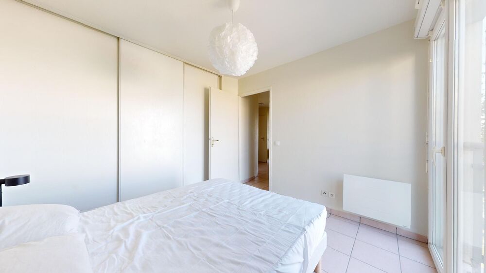 Location Appartement Beau T2 meublé 43 m² avec balcon dans quartier calme Annemasse
