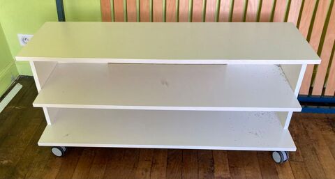 Banc TV ika sur roulettes 9 Missillac (44)