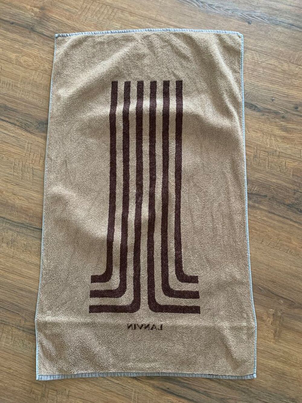 Serviette de toilette " Lanvin " Sports