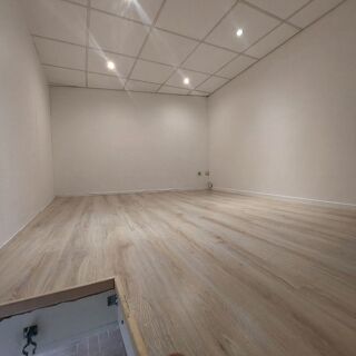  Atelier � louer 1 pi�ce 45 m�