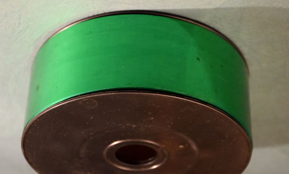 Ruban Vert Cadeau Noel Fetes 50 m/m x 50 m neuf. D�coration