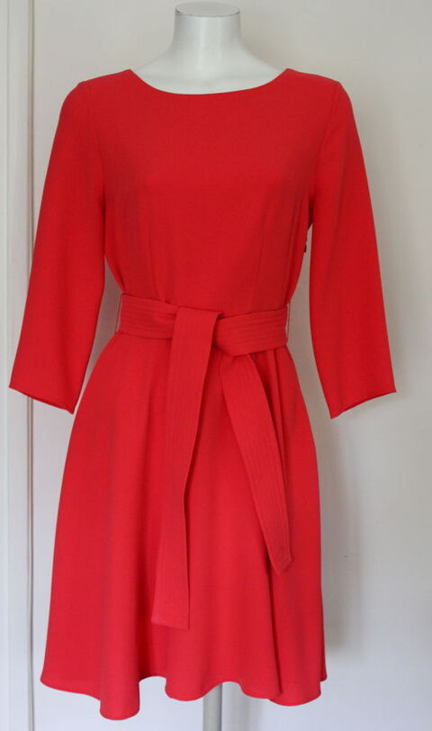Robe corail ceinturée CLAUDIE PIERLOT T.38 Fr 60 Issy-les-Moulineaux (92)