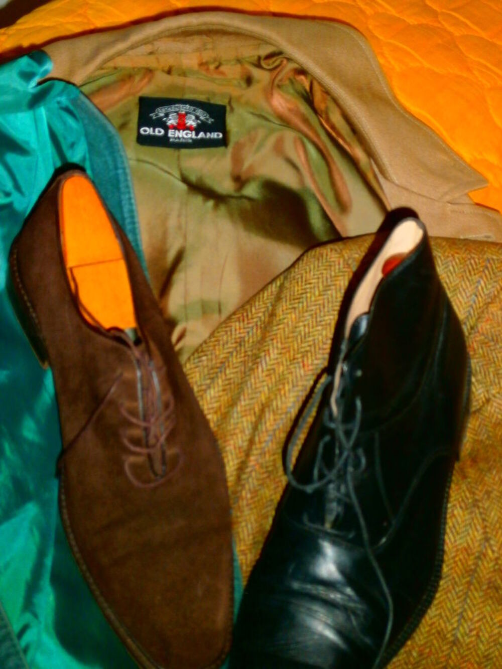 V&ecirc;tements de ville gabardine Old England 
Vêtements