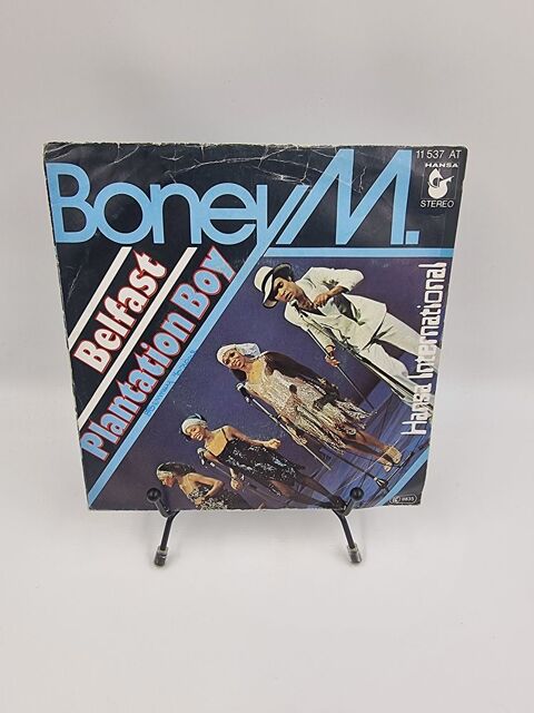 Vinyle 45 tours Boney M. : Belfast / Plantation Boy avec fou 2 Vulbens (74)