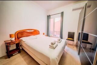  Appartement à louer 2 pièces 45 m²