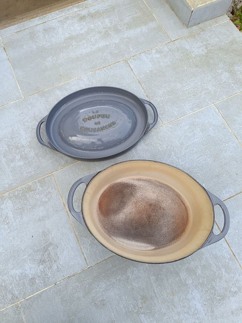 Cocotte en fonte &eacute;maill&eacute;e COUSANCES LE CREUSET DOUFEU grise Cuisine
