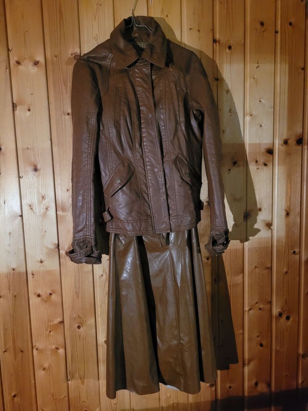 Ensemble en cuir Vêtements