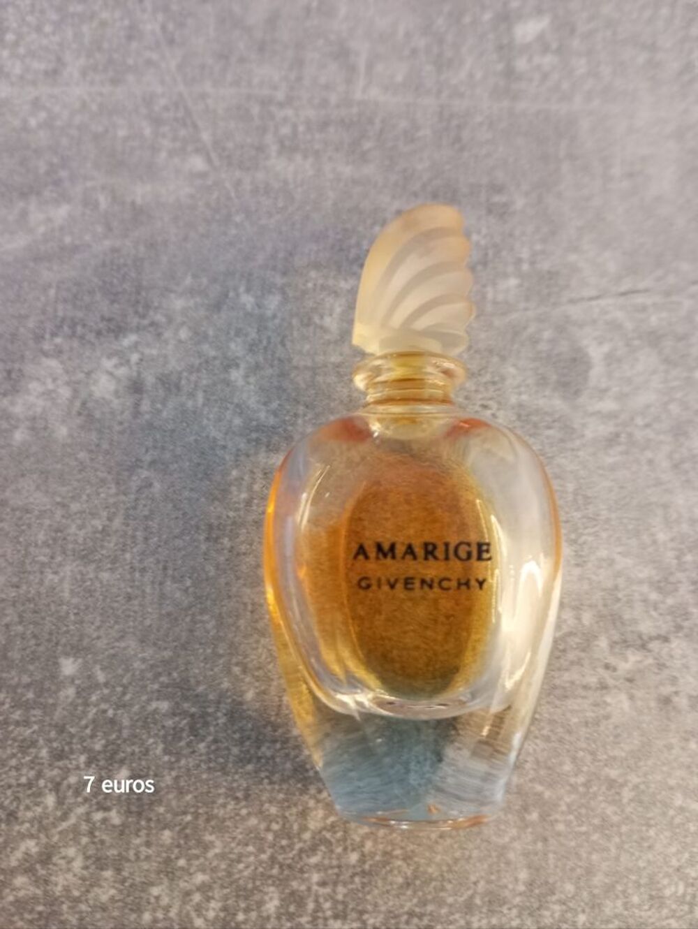 miniature de parfum Amarige de Givenchy 