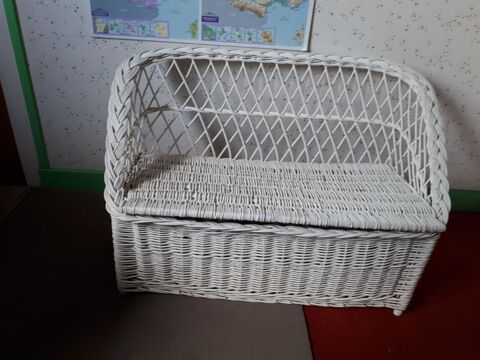 Banc / Coffre Enfant    Osier Naturel Blanc
30 Mont-de-Marsan (40)