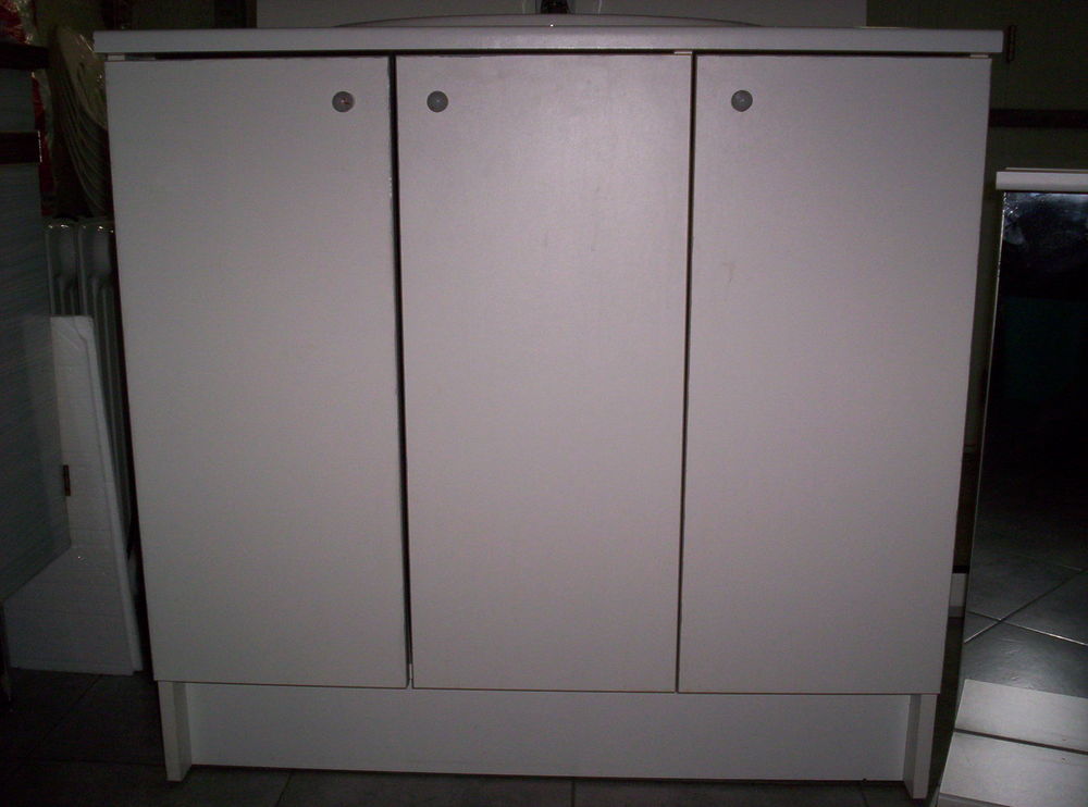 Meuble salle de bains Meubles