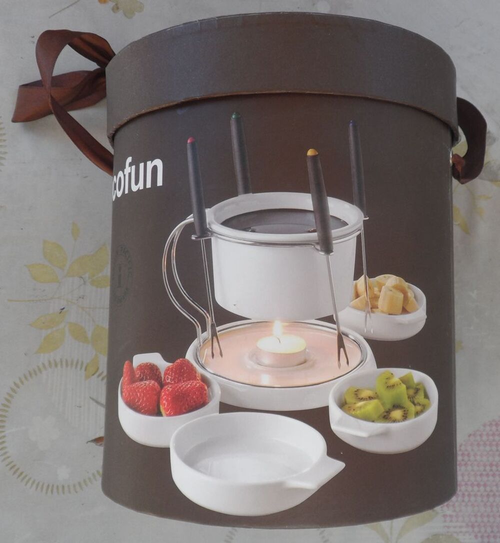 Service &agrave; fondue pour chocolat neuf vintage pour 4 personnes Cuisine