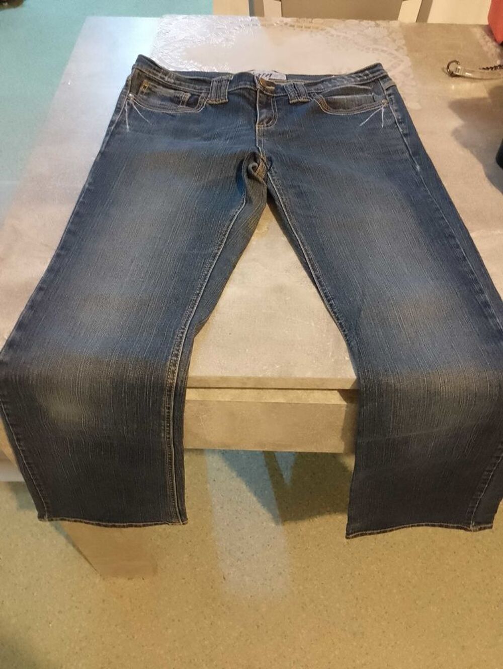 Lot pantalon taille 42 Vtements