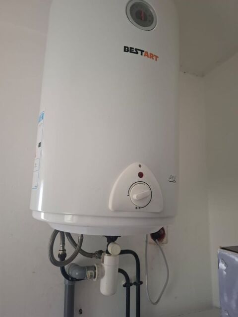 Chauffe-eau 50L Bon Etat 40 Petit-Bourg (97)