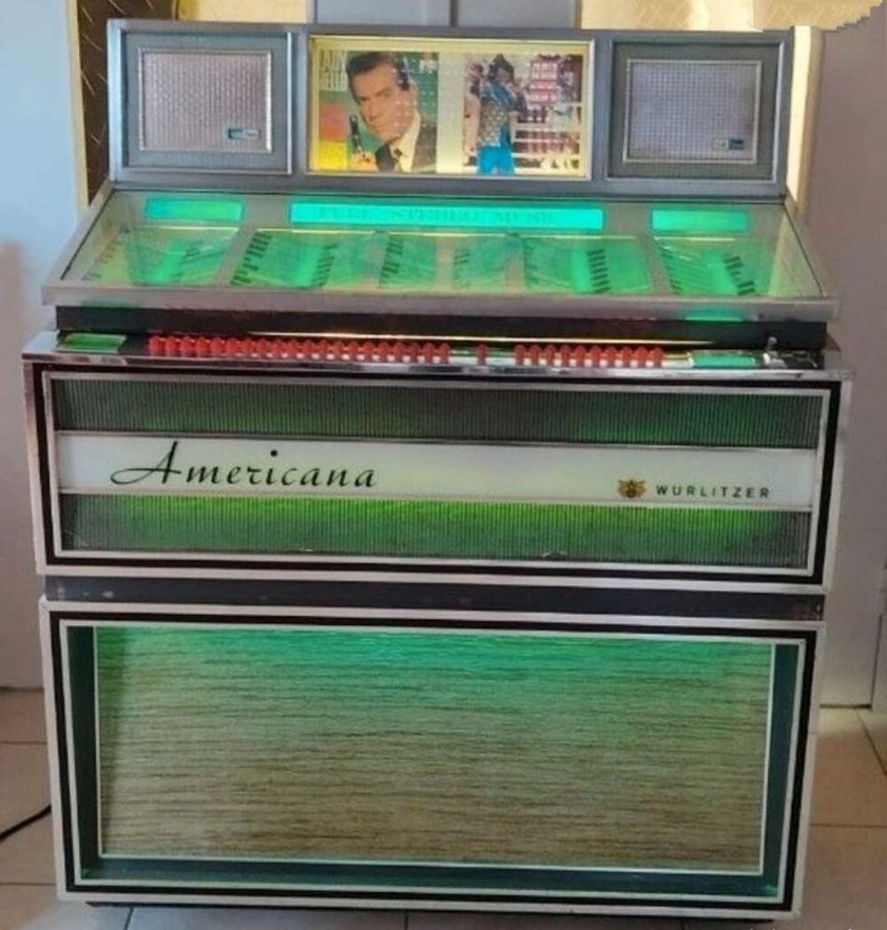 Jukebox Wurlitzer Americana 