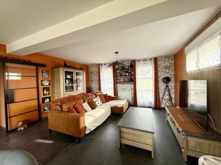  Maison � vendre 9 pi�ces 135 m�