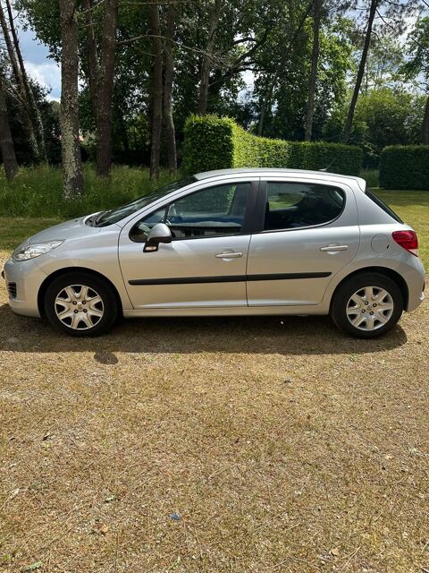 Peugeot 207 1.4 VTi 16V 95ch Premium 2009 occasion Bordeaux 33100