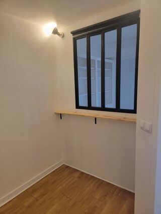  Appartement à louer 1 pièce 45 m² Poitiers
