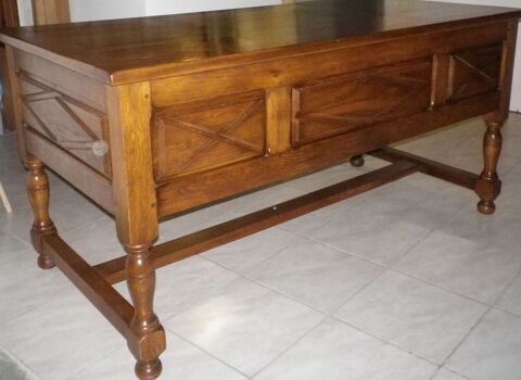 Bureau en chne massif
300 Varsberg (57)