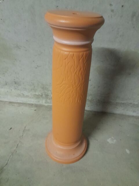 Colonne pour déposer plante 4 Craponne (69)