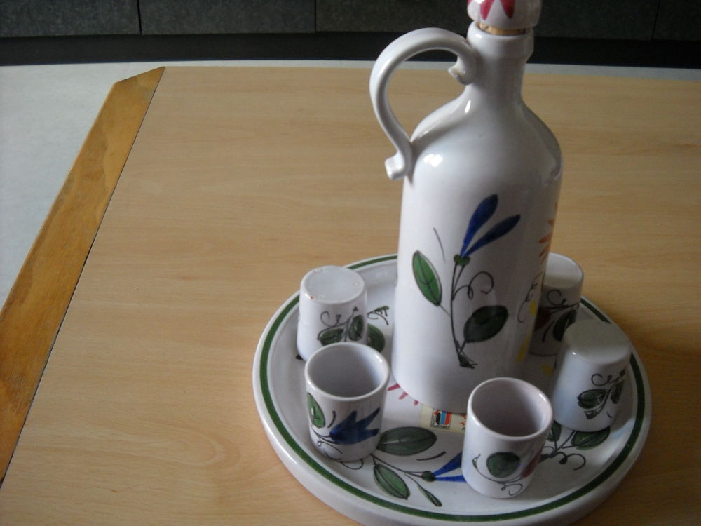 SERVICE A LIQUEUR Cuisine
