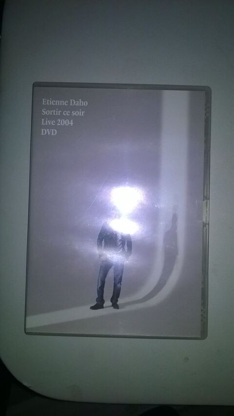 DVD Etienne Daho
Sortir ce soir LIVE 2004
2004
Excellent 4 Talange (57)