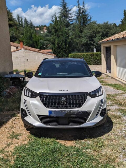 Peugeot 2008 PureTech 130 S&S EAT8 Active 2021 occasion Aubenas 07200