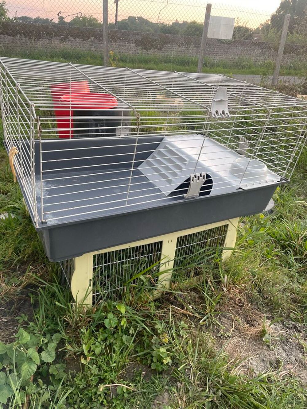 super cage pour lapins nains ou autres rongeurs Jardin
