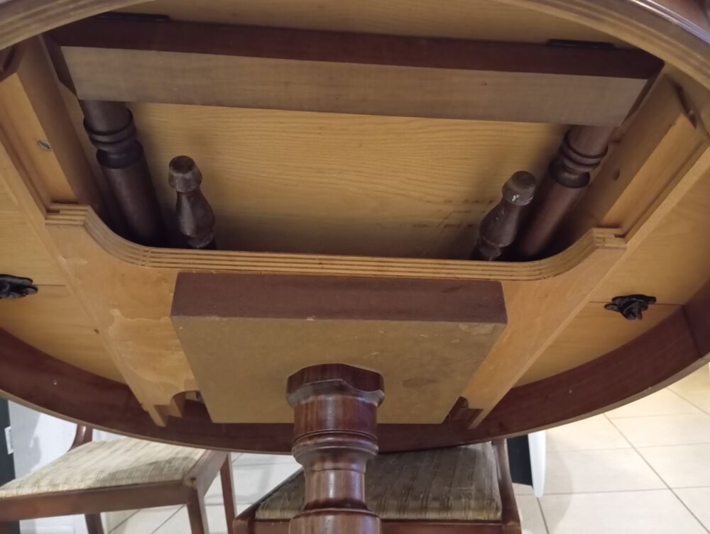 Table Merisier &amp; 4 Chaises (LIVRAISON JUSQU'A environ 70 KMS Meubles