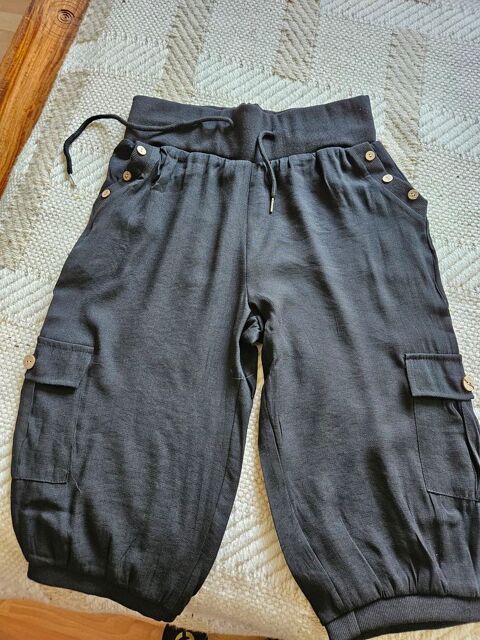 Pantalon corsaire tM léger jamais porté ni lavé 12 Villars (42)